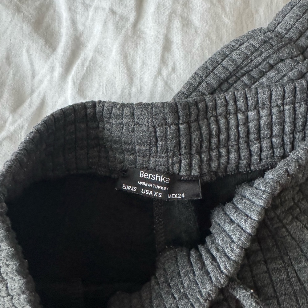 ASOS Joggers - Picture 2 of 3